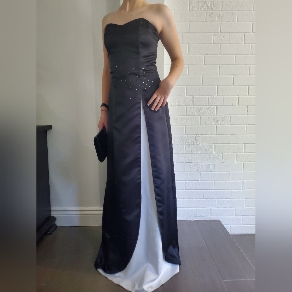 Vintage Rare: 90s/Y2K Black & White Formal Evening Gown size xs - Picture 2 of 9